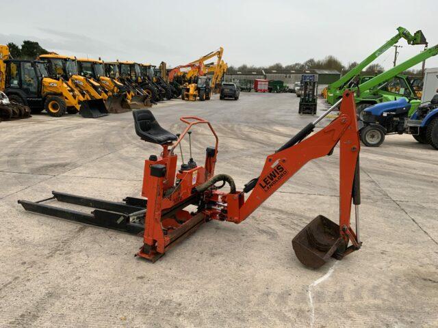 Lewis Landlord 320S Backhoe (ST21865)