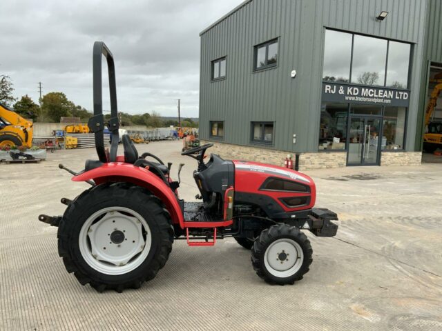 McCormick X10.30M Compact Tractor (ST21257)