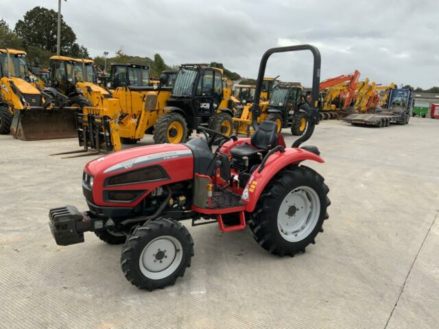 McCormick X10.30M Compact Tractor (ST21257)