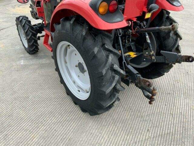 McCormick X10.30M Compact Tractor (ST21257)