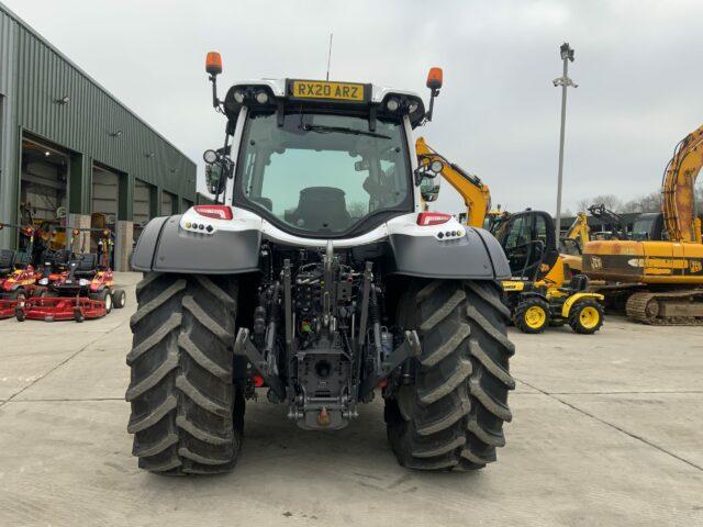 Valtra N154 Active Tractor