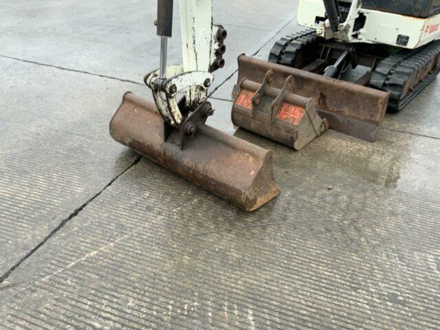 Bobcat 325 Digger (ST21631)