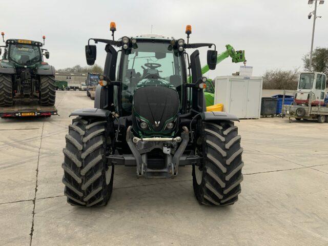 Valtra N174 Direct Tractor (ST22090)