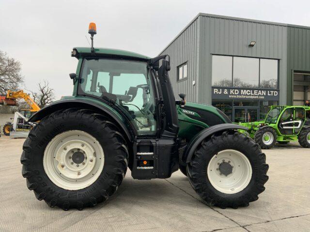 Valtra N174 Direct Tractor (ST22090)