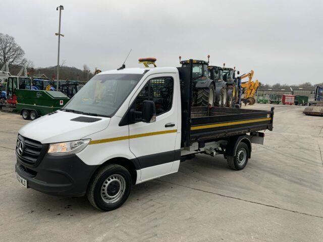 Mercedes 315 CDI Sprinter Tipper (ST22127)