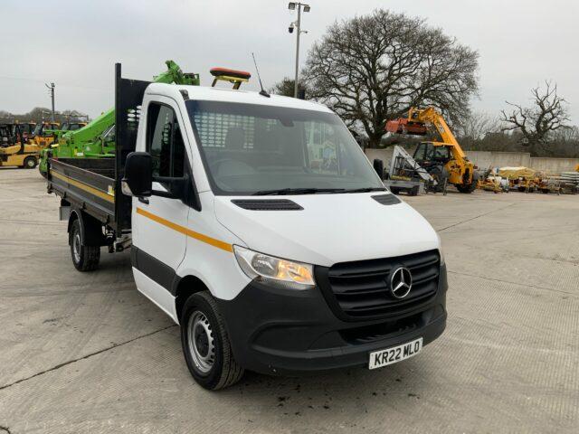 Mercedes 315 CDI Sprinter Tipper (ST22127)