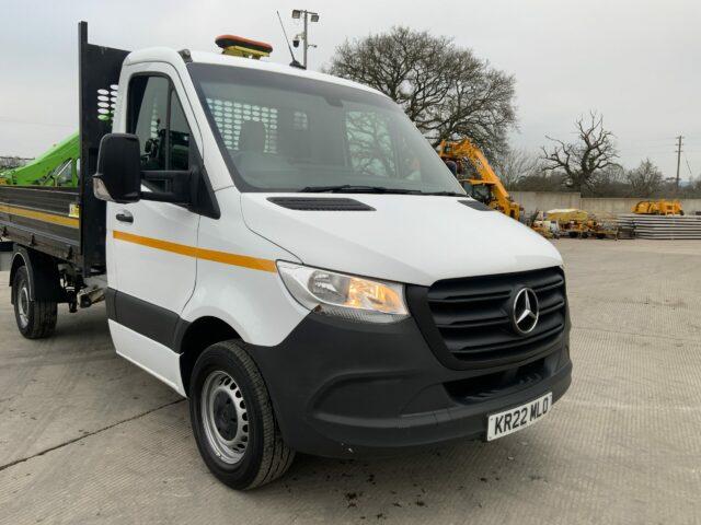 Mercedes 315 CDI Sprinter Tipper (ST22127)