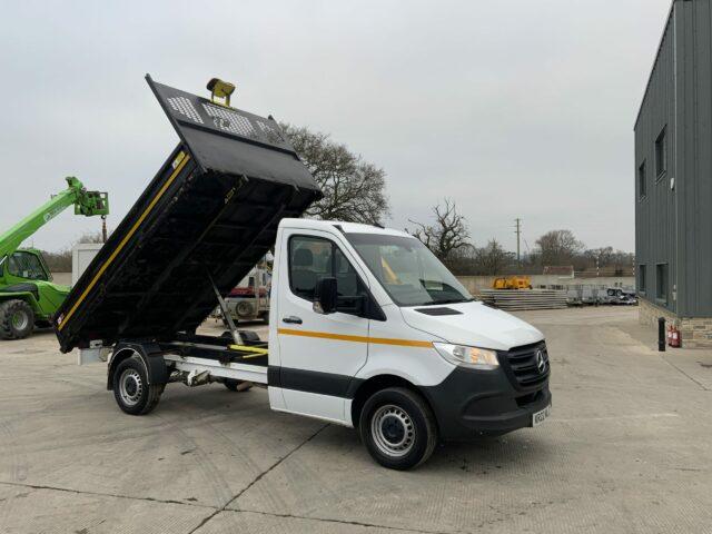 Mercedes 315 CDI Sprinter Tipper (ST22127)