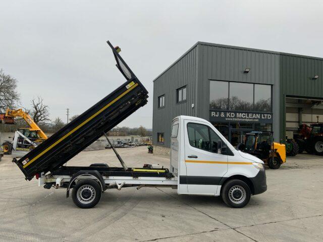 Mercedes 315 CDI Sprinter Tipper (ST22127)