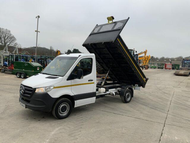 Mercedes 315 CDI Sprinter Tipper (ST22127)