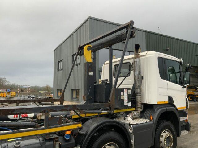 Scania P370 8x4 Hook Loader Lorry (ST22066)