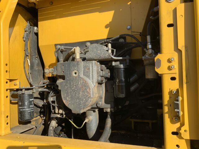 Komatsu PC290 LC-10 Digger (ST22144)