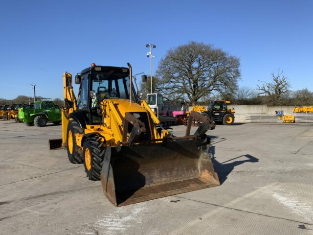 JCB 3CX Project 12 Site Master Wheeled Digger (ST22081)