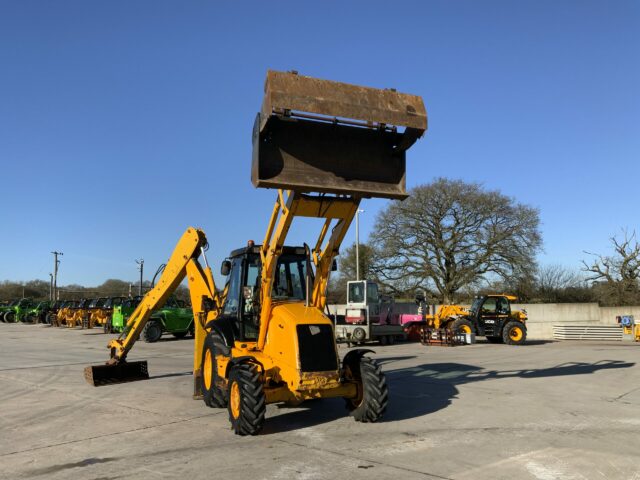 JCB 3CX Project 12 Site Master Wheeled Digger (ST22081)