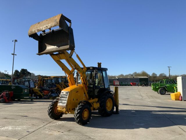 JCB 3CX Project 12 Site Master Wheeled Digger (ST22081)