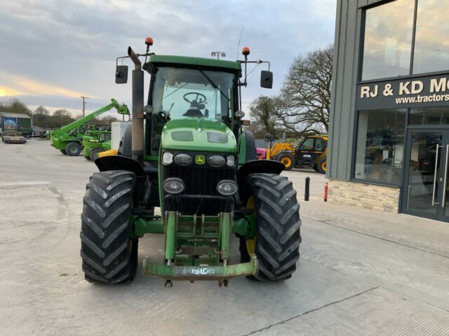 John Deere 7820 Tractor (ST22121)