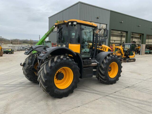 JCB 4220 Fastrac Tractor (ST21895)