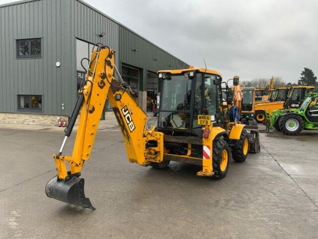 JCB 3CX Compact Wheeled Digger (ST22046)