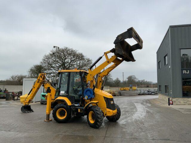 JCB 3CX Compact Wheeled Digger (ST22046)