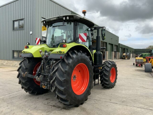 Claas Arion 610 Tractor (ST17482)