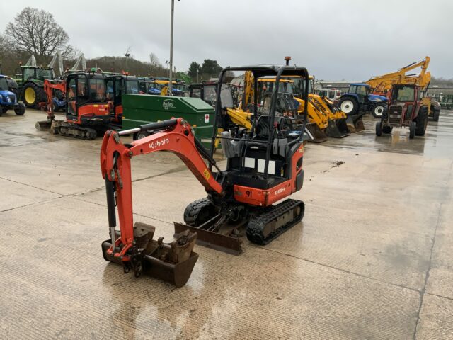 Kubota KX016-4 Digger (ST22166)