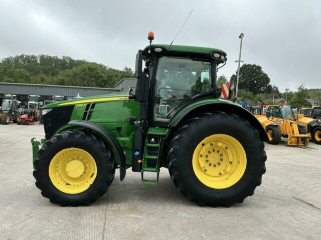 John Deere 7310R Tractor (ST20695)