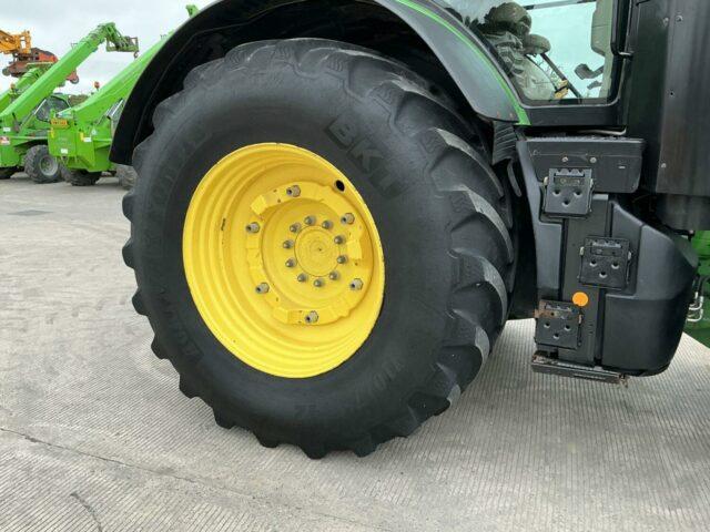 John Deere 7310R Tractor (ST20695)