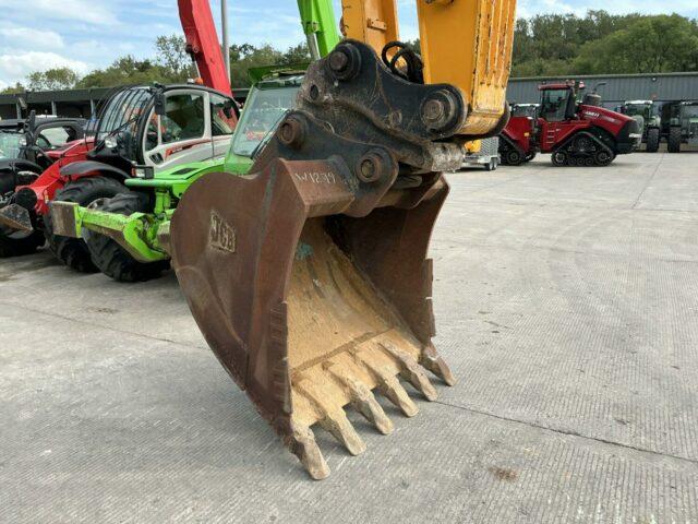 JCB JS370.LC T4 Digger (ST20800)