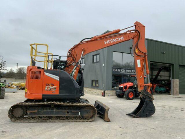 Hitachi Zaxis 135 US Digger (ST21815)