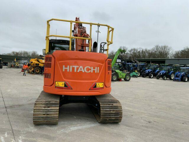 Hitachi Zaxis 135 US Digger (ST21815)