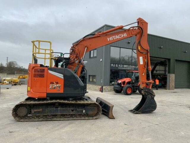 Hitachi Zaxis 135 US Digger (ST21815)