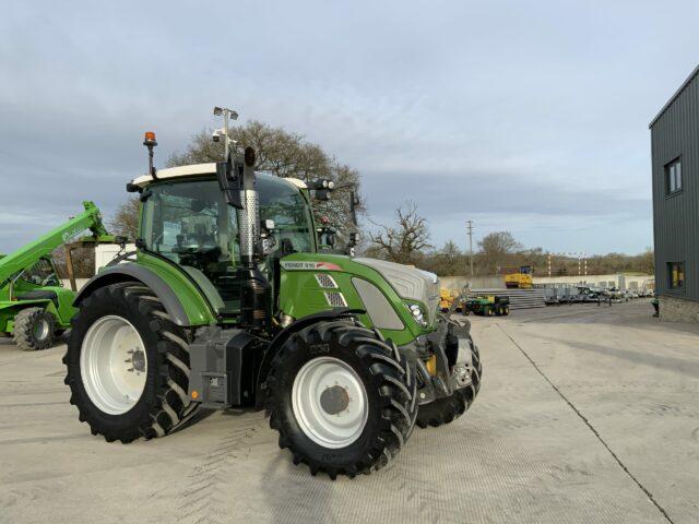 Fendt 516 Profi Plus Tractor (ST22010)