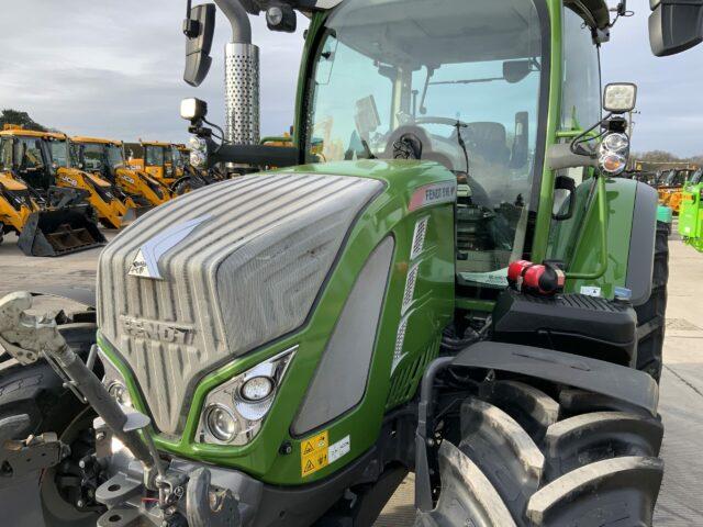 Fendt 516 Profi Plus Tractor (ST22010)