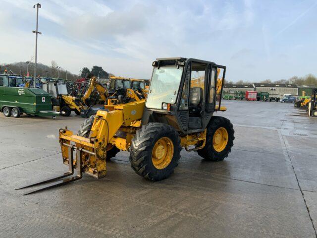 JCB 525-58 Turbo Farm Special Telehandler (ST22068)