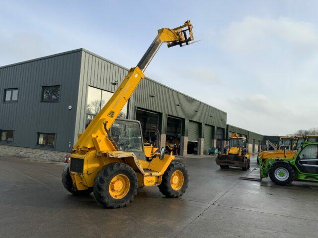 JCB 525-58 Turbo Farm Special Telehandler (ST22068)