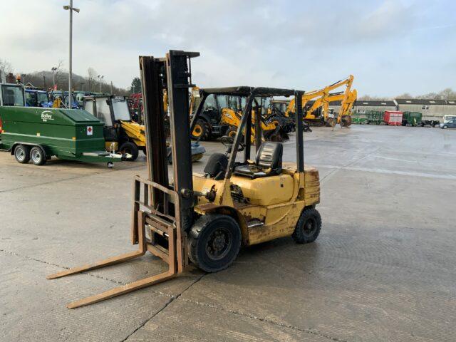 Caterpillar DP25 Forklift (ST21825)