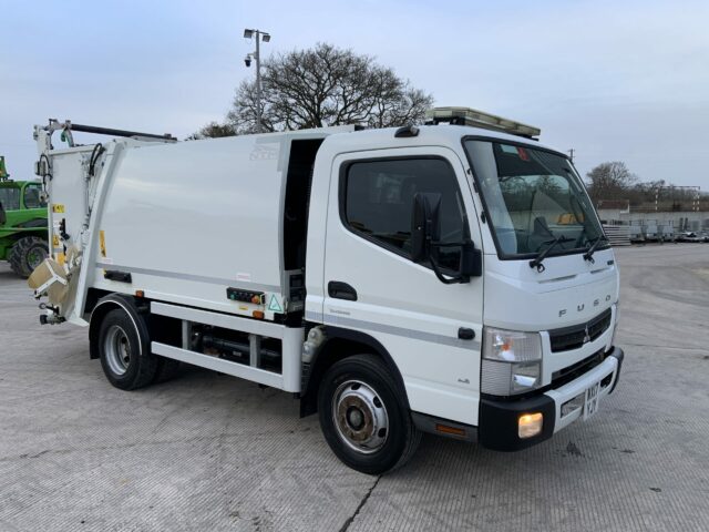 Mitsubishi Fuso 7C15 Canter Bin Lorry (ST22005)