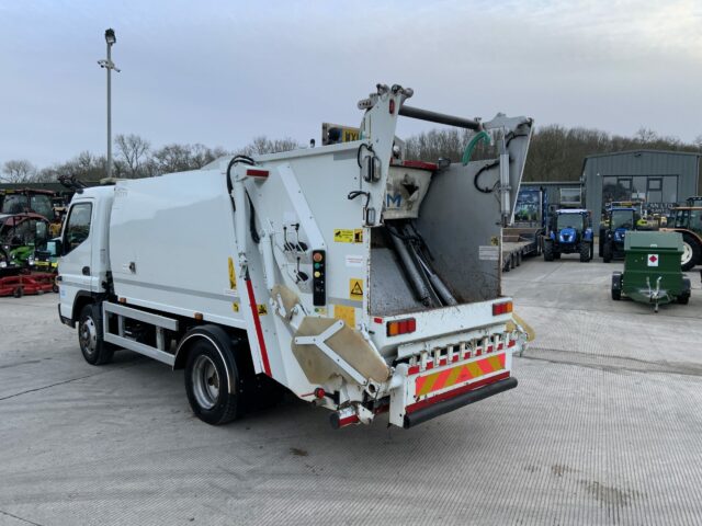 Mitsubishi Fuso 7C15 Canter Bin Lorry (ST22005)