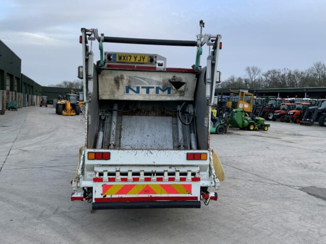 Mitsubishi Fuso 7C15 Canter Bin Lorry (ST22005)