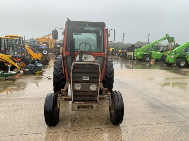 Massey Ferguson 590 2WD Tractor (ST22106)