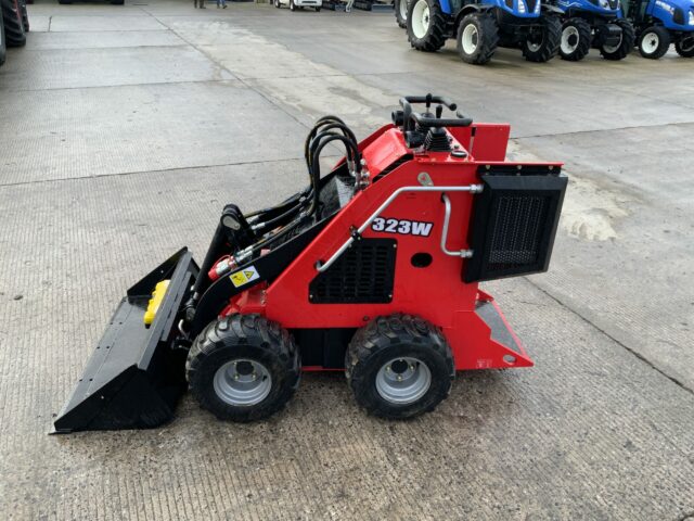 Wheeled Skid Steer Loader 323W