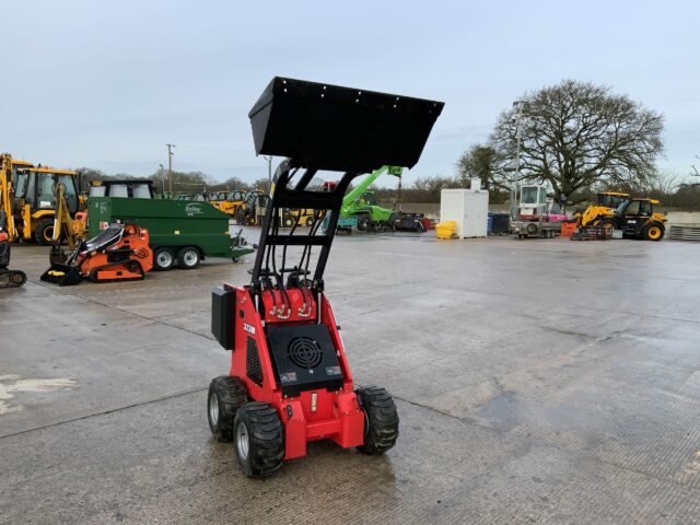 Wheeled Skid Steer Loader 323W