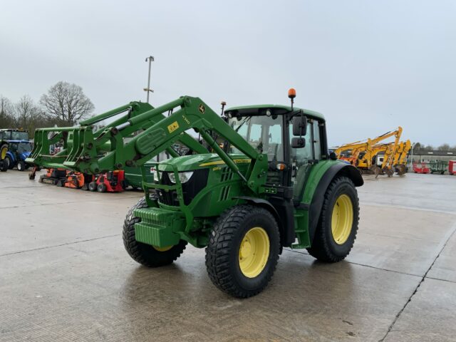 John Deere 6115M Tractor (ST21805)