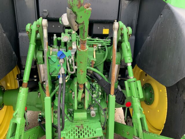 John Deere 6115M Tractor (ST21805)