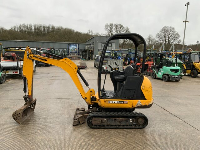 JCB 8018 CTS Digger (ST22164)