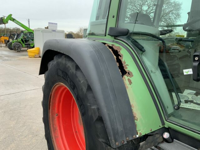 Fendt 312 Vario Tractor (ST21540)