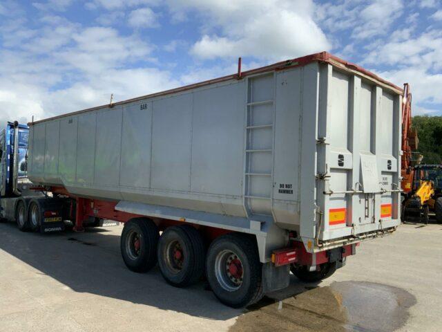 Crane Fruehauf Tri Axle Bulker Trailer (ST19948)