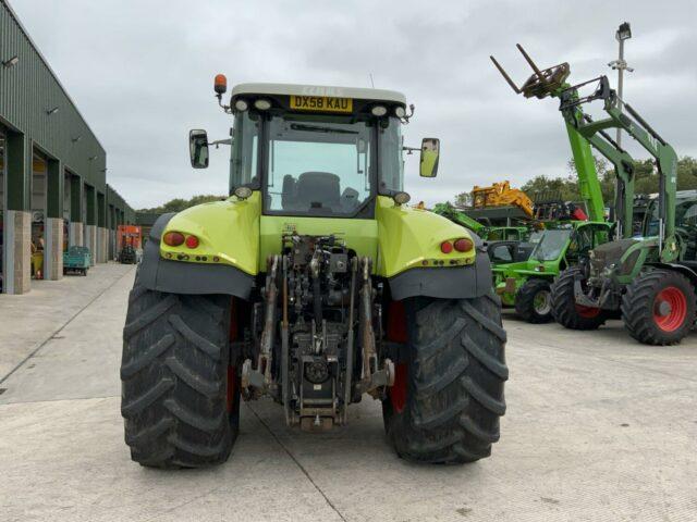 Claas Axion 820 Tractor (ST20874)