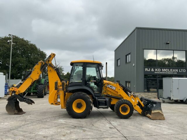 JCB 3CX Eco Wheeled Digger (ST21055)