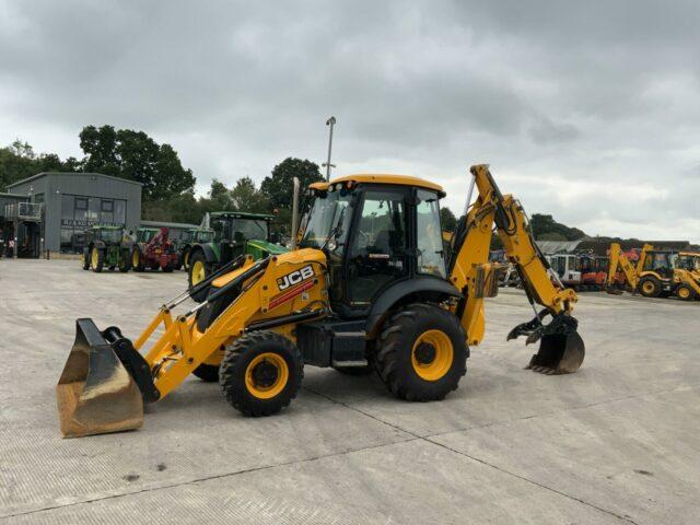 JCB 3CX Eco Wheeled Digger (ST21055)